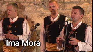 Ima Mora  Branimir Bubica i Klapa Sebenico Live [upl. by Lowis]