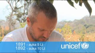 UNICEF Giedrius Savickas vaikai ir cukranendrės [upl. by Loutitia]