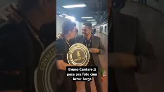 Bruno Cantarelli tira FOTO com Artur Jorge após título de Libertadores do Botafogo shorts botafogo [upl. by Aleece817]