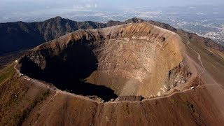 The Vesuvius Eruption May Have Been a Gradual Process [upl. by Nosnorb966]