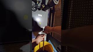 How to Clean Sight Glass for Steam Boiler plumbing Sightglass Steam boiler steamboiler [upl. by Eeslek]