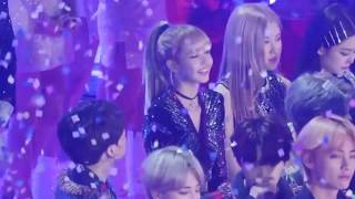 🐱 Lizkook 🐰  Jealous Moment SBS Gayo Daejun 2018 [upl. by Ennailuj]