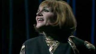 Gisela May sings Kurt Weill vaimusiccom [upl. by Kannry]