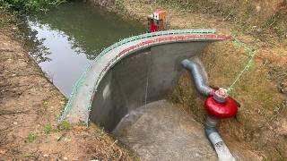 Construction of curved hydroelectric dam with Francis turbine [upl. by Davina]