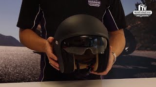 Premier Vintage Motorhelm Review  MotorkledingcenterTV [upl. by Ide438]