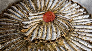 Can I Eat Sardines Everyday Health Benefits And Health Risks Of Sardines [upl. by Acenahs24]