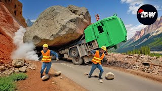 TOTAL IDIOTS AT WORK 331  Funny Fails of the week  Instant regret compilation 2024 [upl. by Brink]