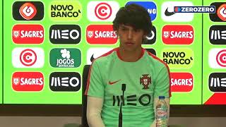 João Félix aborda uma possível ausência de Diogo Dalot [upl. by Neomah]