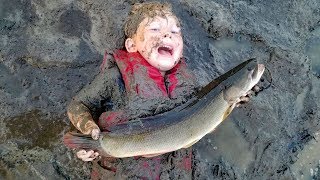 Catch amp Cook Bowfin aka Mudfish choupique grinnel dogfish  How to catch bowfin [upl. by Mack]