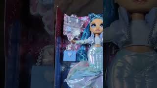 Unboxin rainbow high winter Wonderland [upl. by Eyma965]