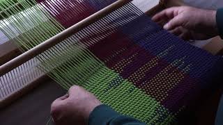 2 colour clasped weft on a rigid heddle loom [upl. by Acebber]