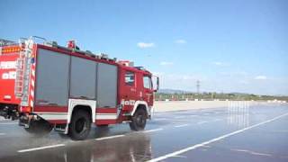 Feuerwehr Traun Fahrtechniktraining Fahrsicherheitstraining [upl. by Harelda]