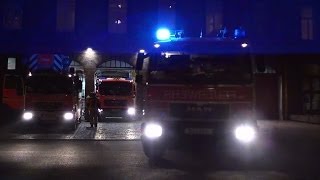 Löschzug Prenzlauer Berg Berliner Feuerwehr [upl. by Aicetal741]