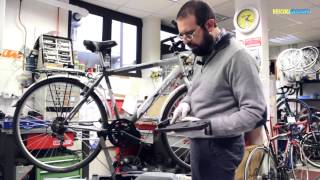 Installazione kit elettrico di GreenGo Bike [upl. by Liebman]