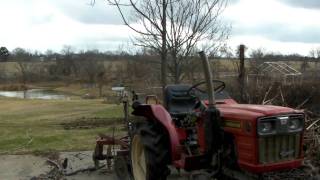 Organic Mike cold start tractor part 1 on diesel [upl. by Rowena]