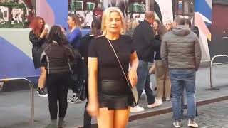 busker amp revellers a plenty Temple Bar Dublin Saturday evening 13th April 2024 copy 4 [upl. by Auehsoj]