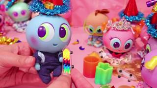 Navaries Birthday Party  Toys and Dolls Fun with Toy Babies  Sniffycat [upl. by Sergius]