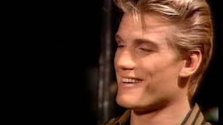 When a young DOLPH LUNDGREN spoke svengelska Filmkrönikan interview 1986 [upl. by Adlesirg]