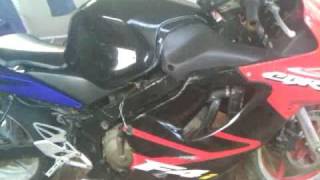 CBR 600 F2 F3 F4i fairing and engine swap conversion [upl. by Aerol]