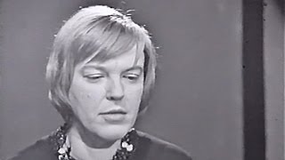 Ingeborg Bachmann reads An die Sonne  A Paean To the Sun 1961 CC Deutsch Eng русский  Ned [upl. by Sivet337]