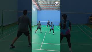 Badminton Trick Shot badminton badmintontrickshot shortviral badmintonlover badmintonplayer [upl. by Ostler]