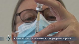 Préparation de doses de vaccins  Covid19 [upl. by Juliane]