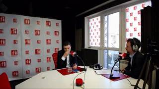 Nicusor Dan a dat cu mucii in studioul RFI Romania [upl. by Moser]