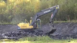 Volvo EC210 Excavator [upl. by Yedsnil]