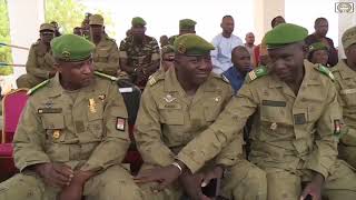 ENSOA NIGER  présentation au drapeau de la 16 ème promotion [upl. by Aivatra]