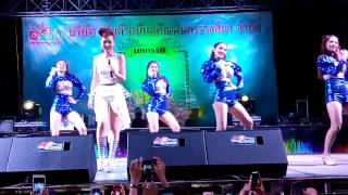 Yinglee Sijumpol หญิงลี ศรีจุมพล 5 may 2015 Pak Thong Chai [upl. by Ariaet655]