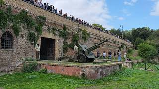 Discover Romes 12 oclock cannon tradition from Gianicolo Hill – a blast of history every day [upl. by Brunelle]