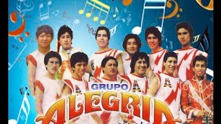 Grupo Alegria  Mil Coronas canta mayk [upl. by Eintroc]