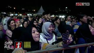 Naif  Mobil Balap  Live At Stadion Diponegoro SEMARANG [upl. by Aletha277]