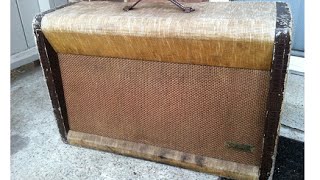 1956 Silvertone Danelectro Model 1335 15quot Tube Combo DEMO [upl. by Swenson]