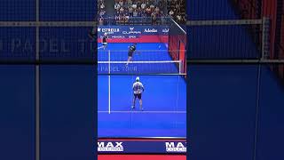 PUNTÚA ESTE PUNTAZO DEL 1  10  padel padelhighlights shorts [upl. by Nalym]