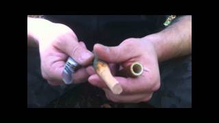 bushcraft Fabrication dun sifflet en bambou part2 [upl. by Notgnillew]