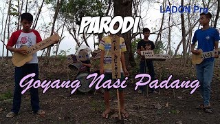 GOYANG NASI PADANG parodi [upl. by Nica]