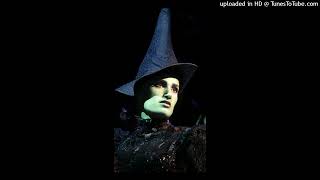 Idina Menzel AMAZING Defying Gravity West End [upl. by Siver]