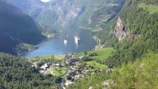 Geiranger Ocean Majesty und MSC Poesia im Geirangerfjord [upl. by Kerianne]