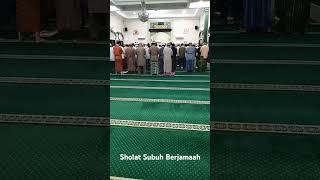 Sholst subuh berjamaah [upl. by Silvano]