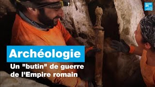 Archéologie  Israël dévoile un quotbutinquot de guerre datant de lEmpire romain • FRANCE 24 [upl. by Kilby]