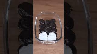 A genius trick to eat Oreo that everyone should know [upl. by Selene]