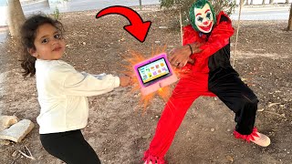 Un clown m’arracher la tablette￼😱 [upl. by Kask]