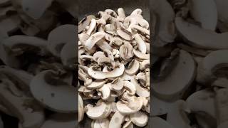 Creamy Mushroom Pasta food kitchenshorts trending viralshort [upl. by Yenmor]