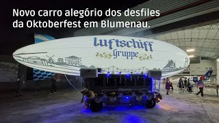 Dirigível foi inspiração do Luftschiff Gruppe que estreou em Blumenau no desfile da 39ª Oktoberfest [upl. by Nimocks]