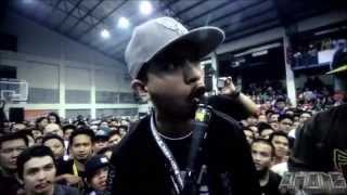 Fliptop  Loonie vs Tipsy D [upl. by Eynenihc348]