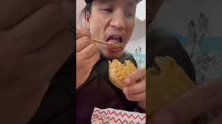 £1000 🇬🇧 British Steak pie and Chips 🥩 🥧 🍟 in London UK 🇬🇧 [upl. by Cherice]