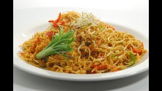 Singapore Noodle Rice  Cooksmart  Sanjeev Kapoor Khazana [upl. by Melentha]