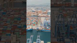 Vertical video Athens Greece Perama cargo port Unloading and loading containers Container sh [upl. by Sosthina]