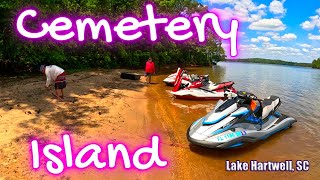 Jet Skiing to Cemetery Island on Lake Hartwell SC past Clemson University with Best Friends [upl. by Afra]